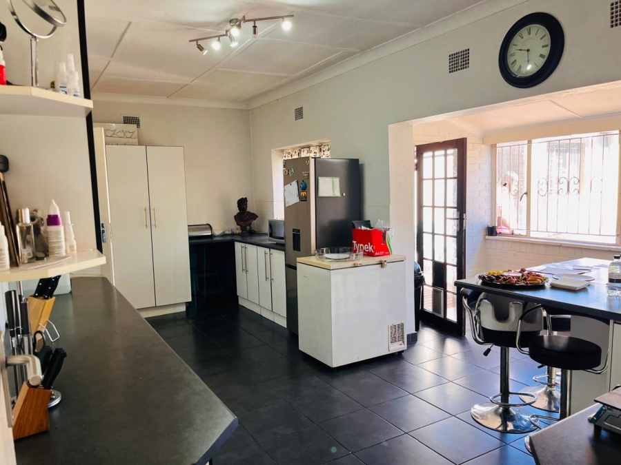 3 Bedroom Property for Sale in Sunnyridge Gauteng