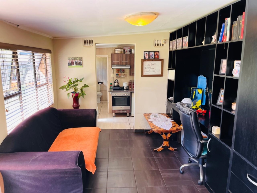 3 Bedroom Property for Sale in Sunnyridge Gauteng