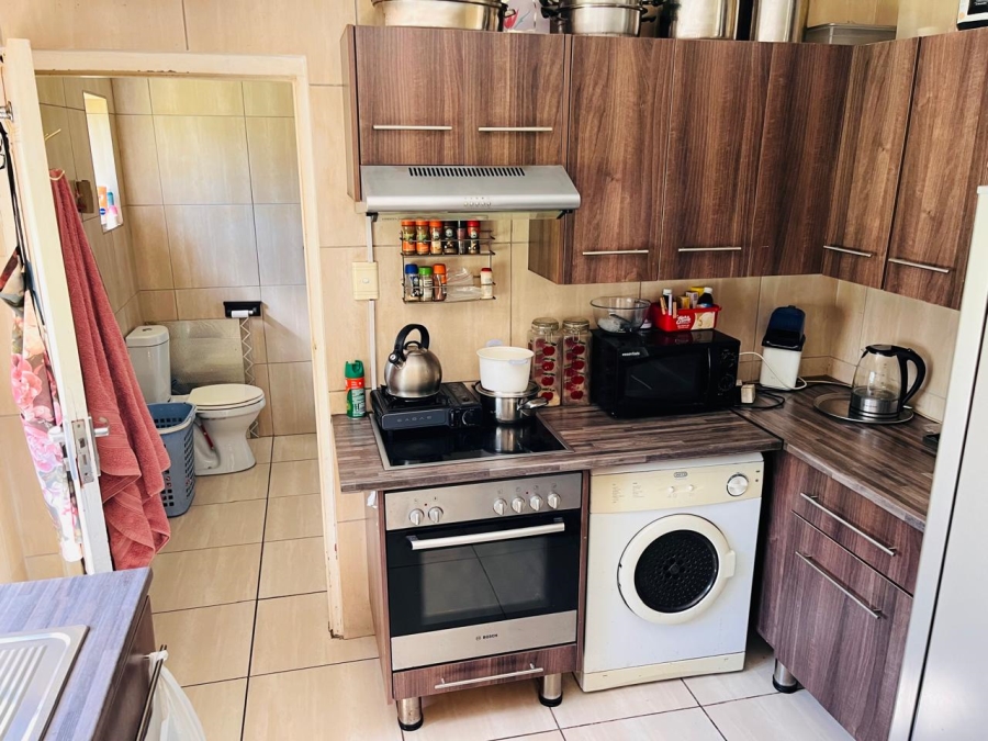 3 Bedroom Property for Sale in Sunnyridge Gauteng