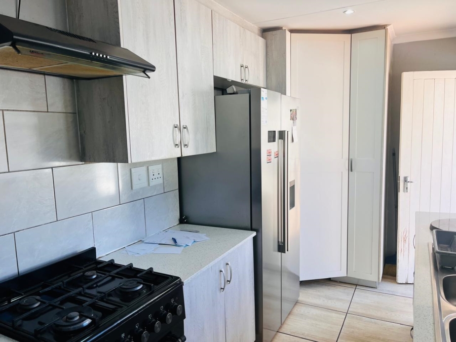 3 Bedroom Property for Sale in Primrose Gauteng