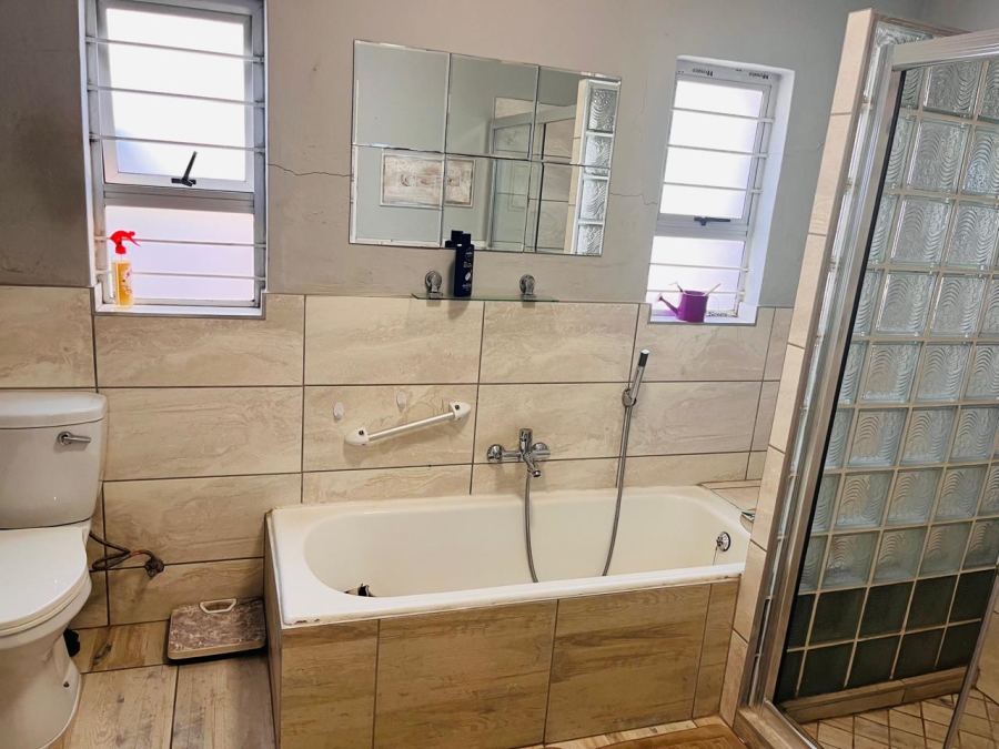 3 Bedroom Property for Sale in Primrose Gauteng