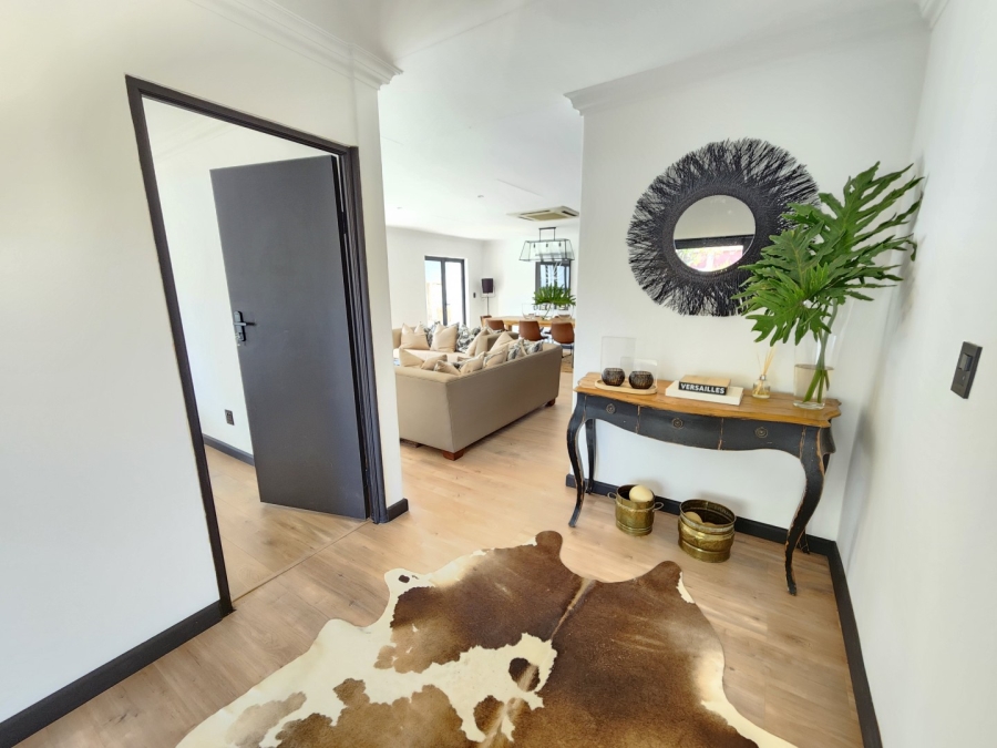4 Bedroom Property for Sale in Moreleta Park Gauteng