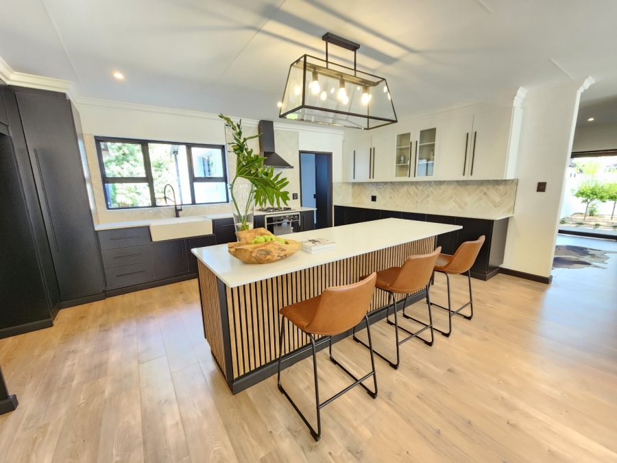4 Bedroom Property for Sale in Moreleta Park Gauteng