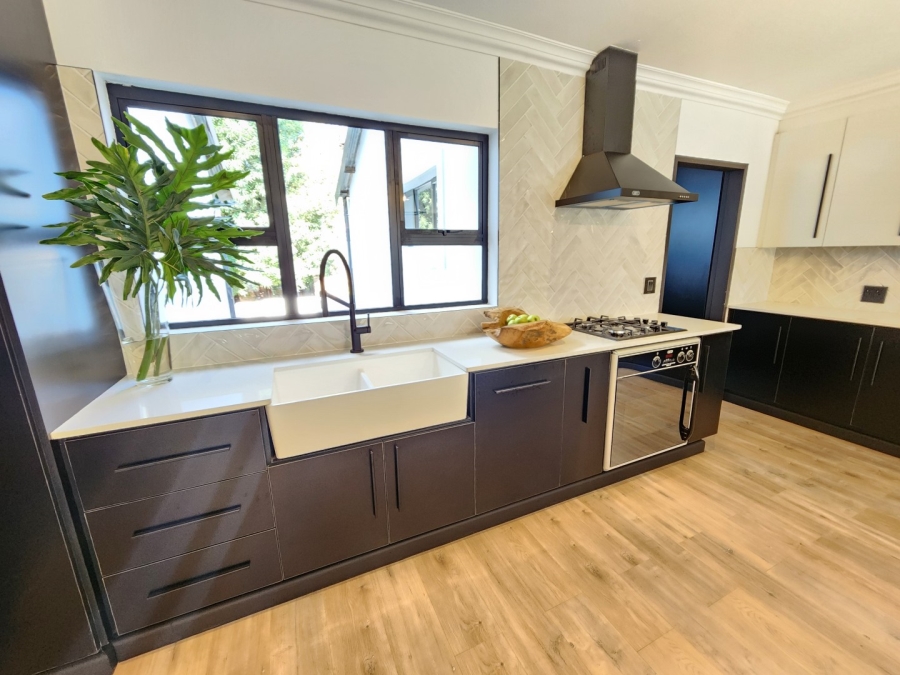 4 Bedroom Property for Sale in Moreleta Park Gauteng