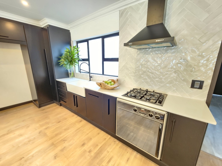 4 Bedroom Property for Sale in Moreleta Park Gauteng