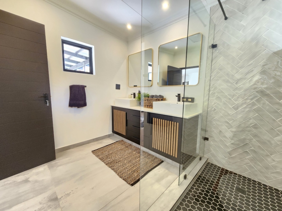 4 Bedroom Property for Sale in Moreleta Park Gauteng