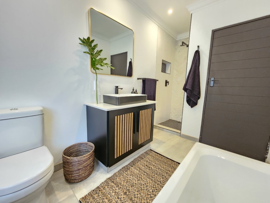 4 Bedroom Property for Sale in Moreleta Park Gauteng