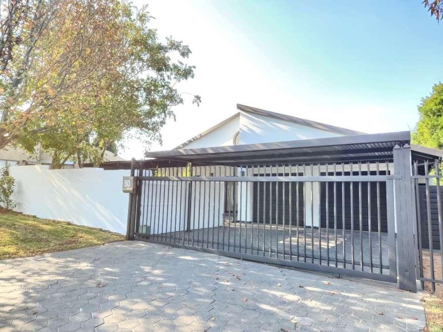 4 Bedroom Property for Sale in Moreleta Park Gauteng
