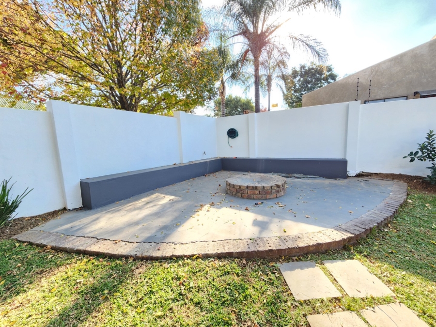 4 Bedroom Property for Sale in Moreleta Park Gauteng