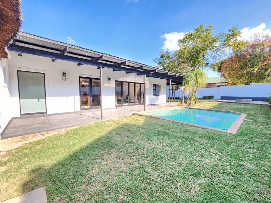 4 Bedroom Property for Sale in Moreleta Park Gauteng