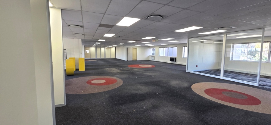 To Let Commercial Property for Rent in Woodmead Gauteng