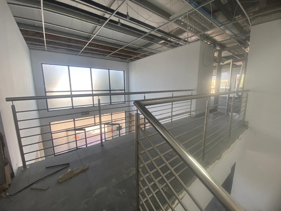 To Let Commercial Property for Rent in Randjespark Gauteng