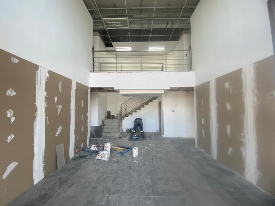 To Let Commercial Property for Rent in Randjespark Gauteng