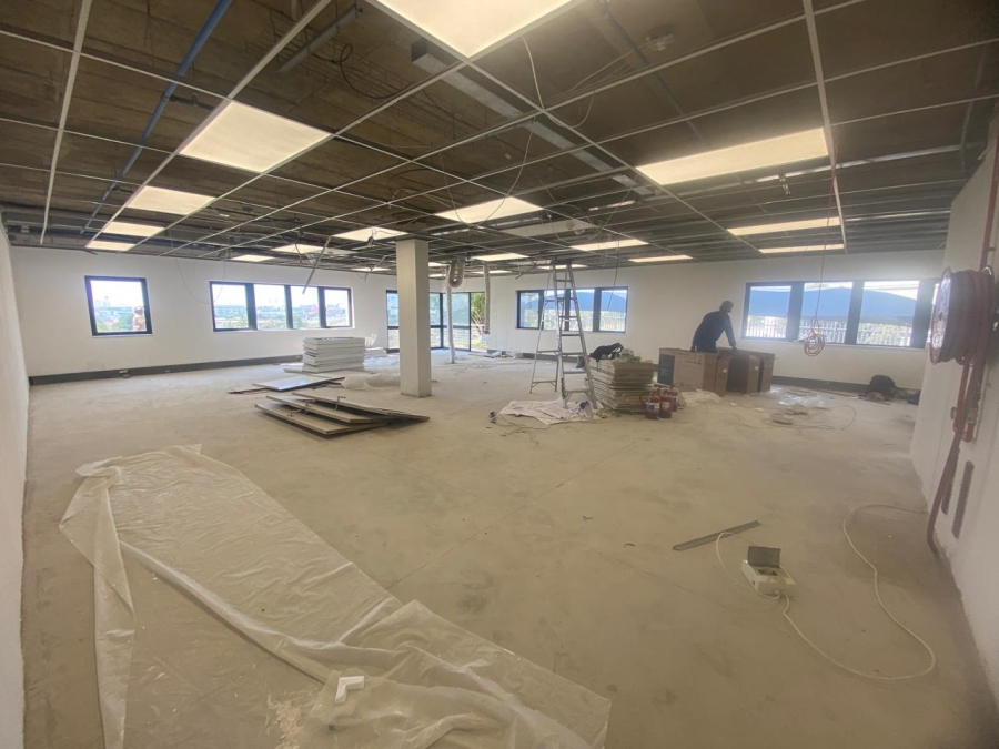 To Let Commercial Property for Rent in Randjespark Gauteng