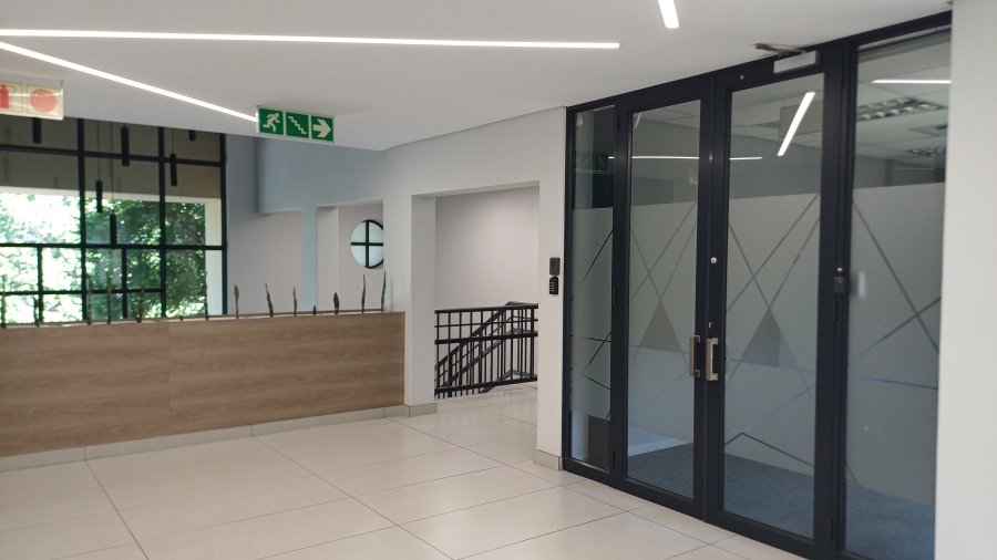 To Let Commercial Property for Rent in Wierda Valley Gauteng