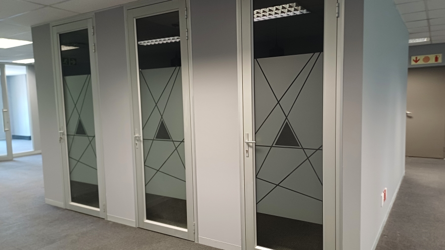 To Let Commercial Property for Rent in Wierda Valley Gauteng