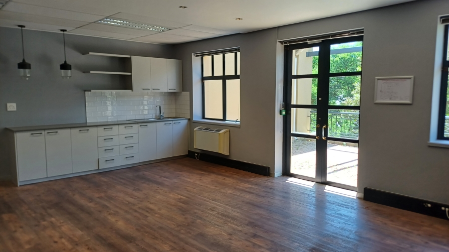 To Let Commercial Property for Rent in Wierda Valley Gauteng