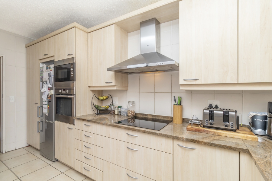 To Let 3 Bedroom Property for Rent in Edenburg Gauteng