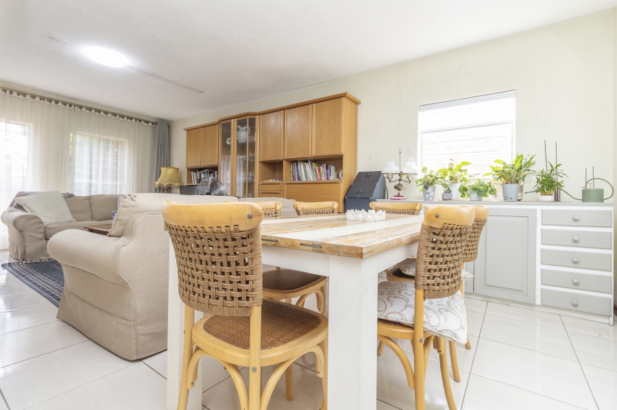 To Let 3 Bedroom Property for Rent in Edenburg Gauteng