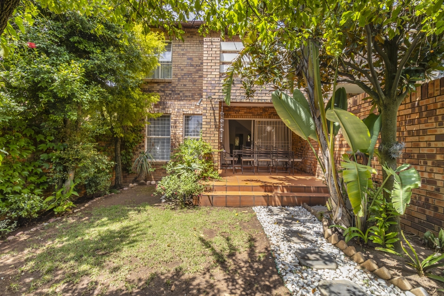 To Let 3 Bedroom Property for Rent in Edenburg Gauteng