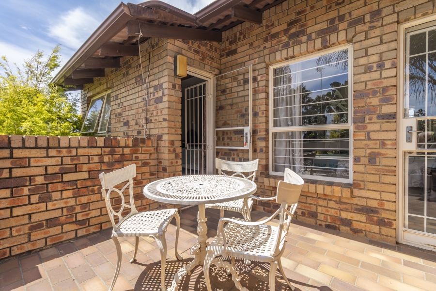 To Let 3 Bedroom Property for Rent in Edenburg Gauteng