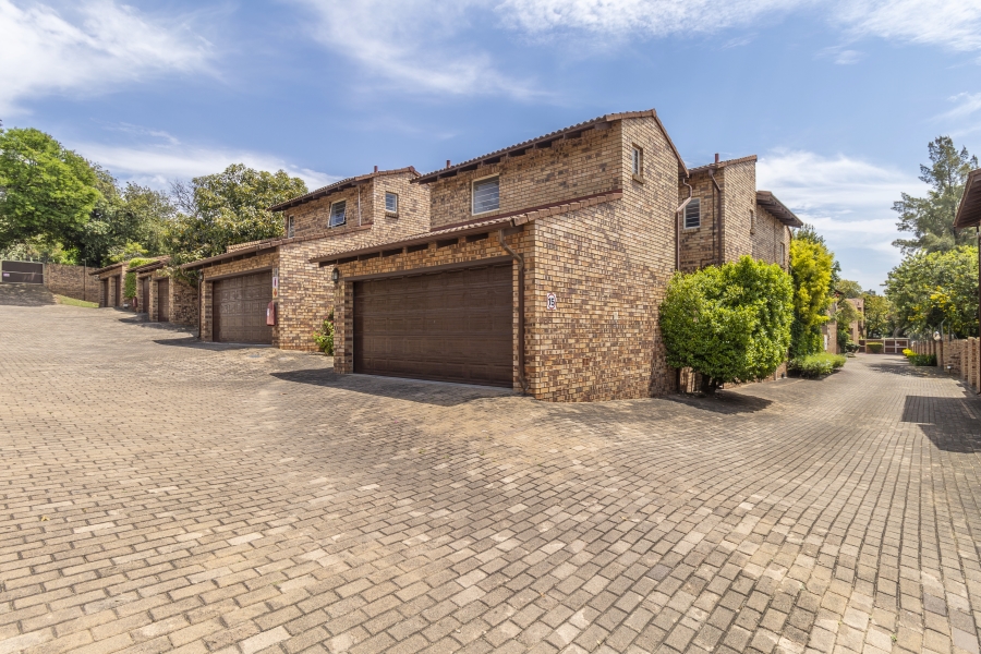 To Let 3 Bedroom Property for Rent in Edenburg Gauteng