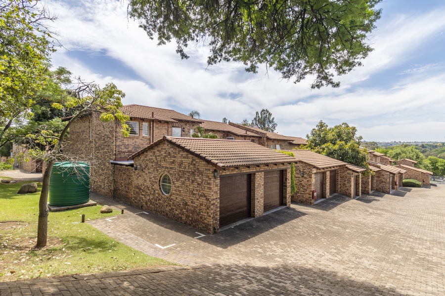 To Let 3 Bedroom Property for Rent in Edenburg Gauteng