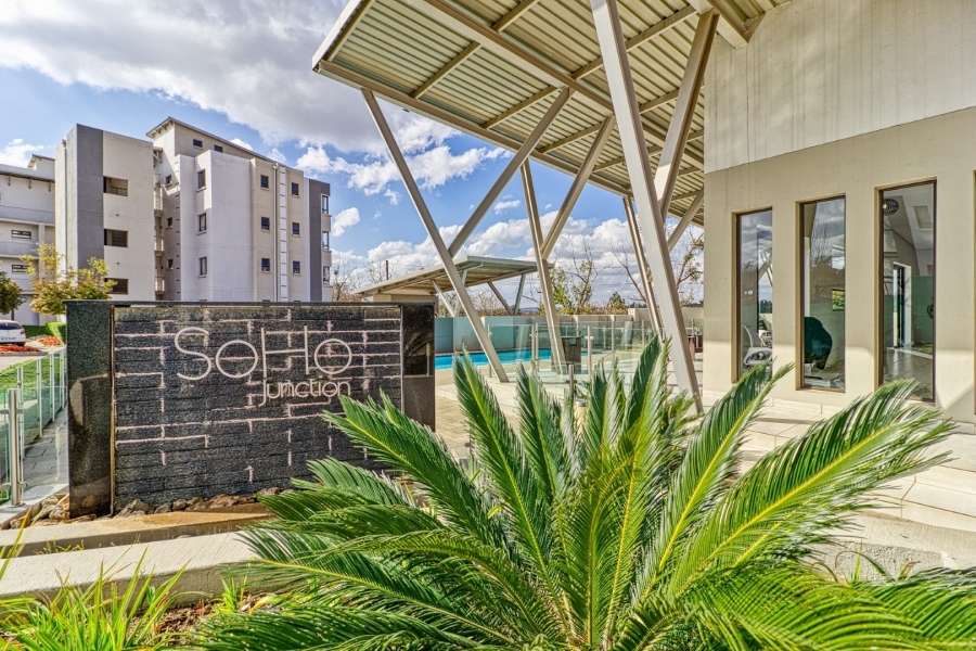 2 Bedroom Property for Sale in Broadacres Gauteng