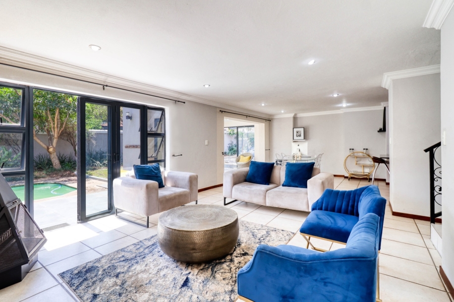 3 Bedroom Property for Sale in Cedar Lakes Gauteng