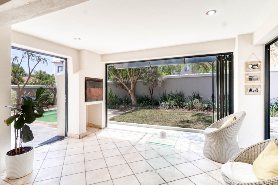 3 Bedroom Property for Sale in Cedar Lakes Gauteng