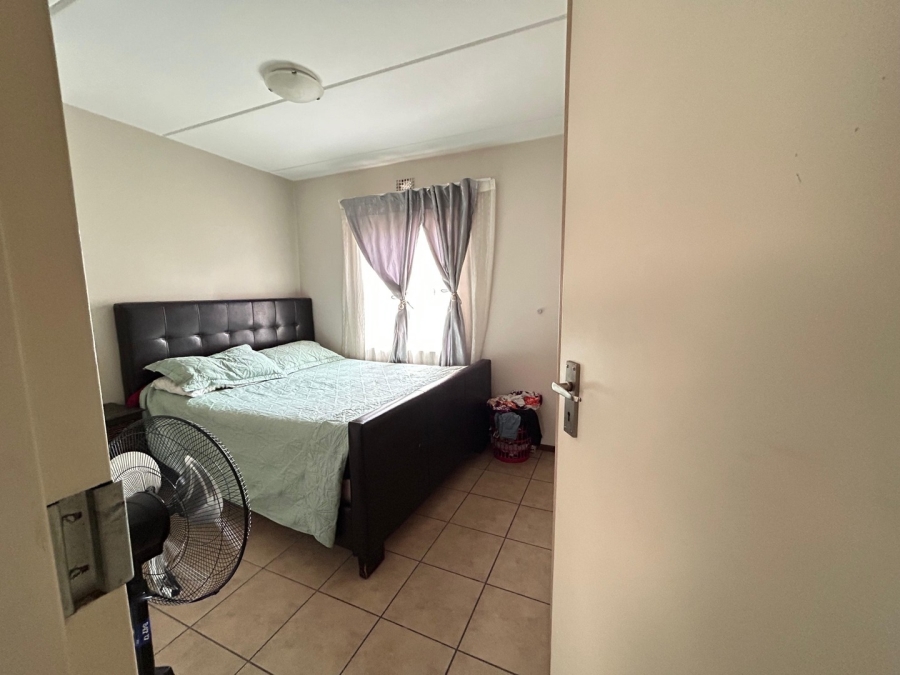 2 Bedroom Property for Sale in Noordwyk Gauteng