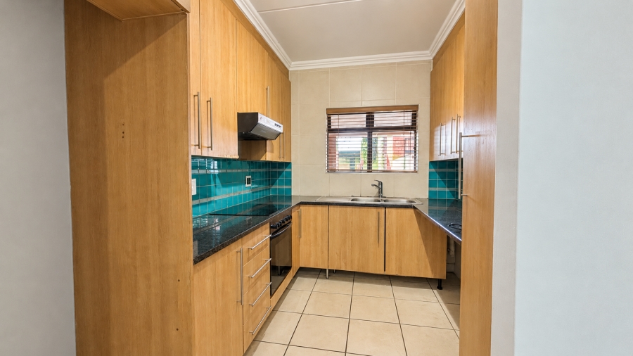 To Let 2 Bedroom Property for Rent in Morningside Gauteng