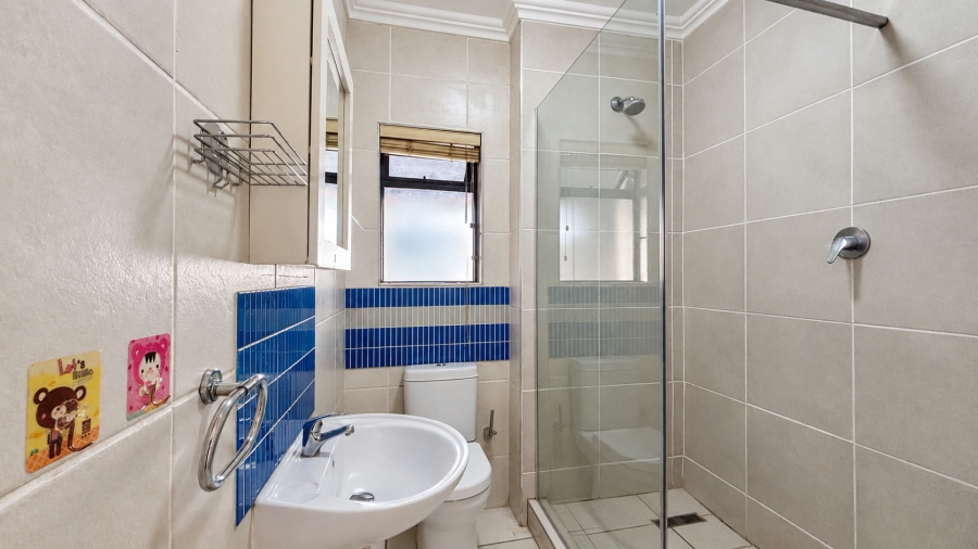 To Let 2 Bedroom Property for Rent in Morningside Gauteng