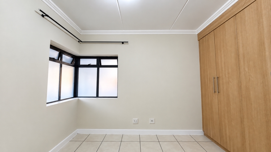 To Let 2 Bedroom Property for Rent in Morningside Gauteng