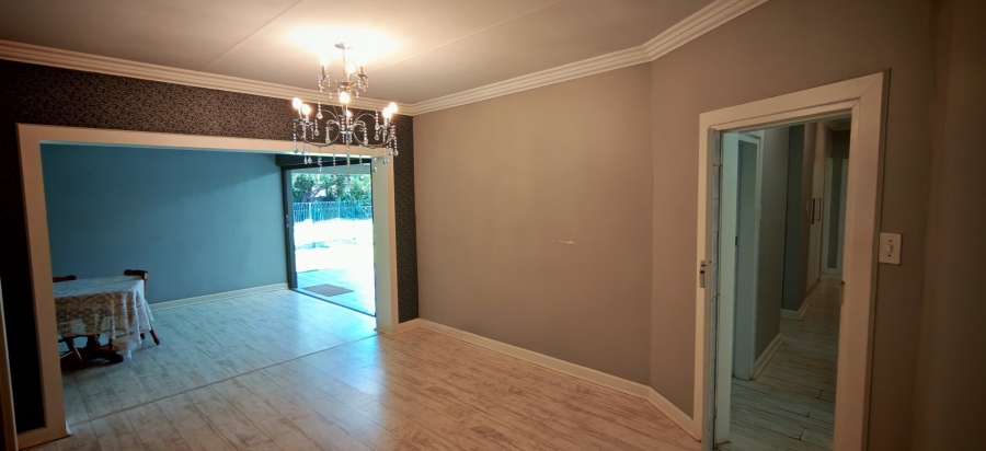 4 Bedroom Property for Sale in Brackendowns Gauteng