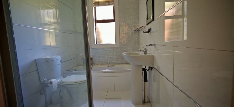 4 Bedroom Property for Sale in Brackendowns Gauteng