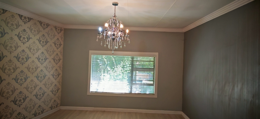 4 Bedroom Property for Sale in Brackendowns Gauteng