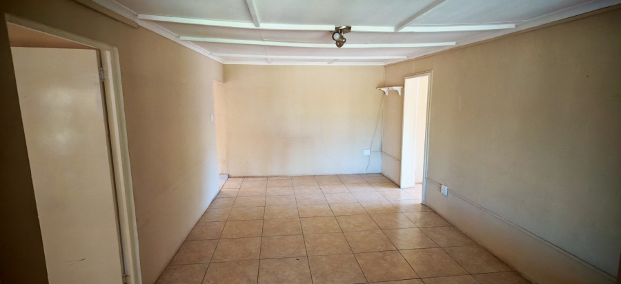 4 Bedroom Property for Sale in Brackendowns Gauteng