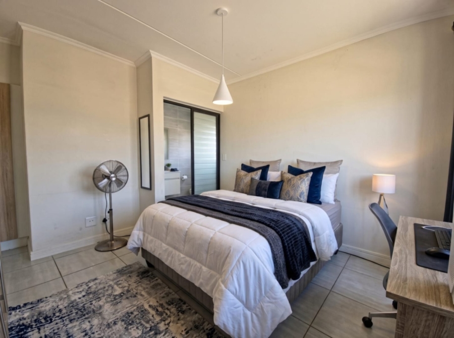 To Let 3 Bedroom Property for Rent in Waterfall Gauteng