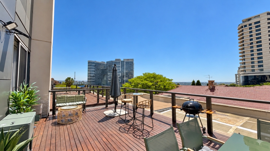 2 Bedroom Property for Sale in Morningside Gauteng