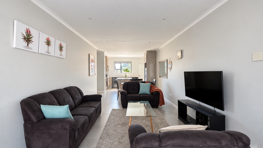 2 Bedroom Property for Sale in Morningside Gauteng
