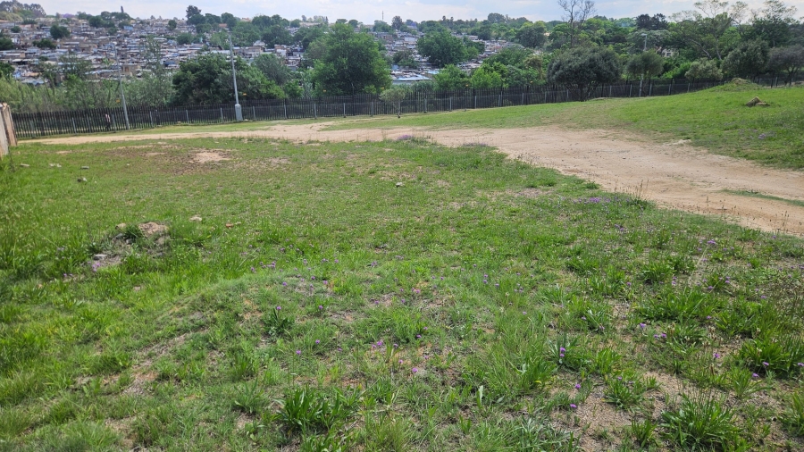 0 Bedroom Property for Sale in Cedar Creek Gauteng