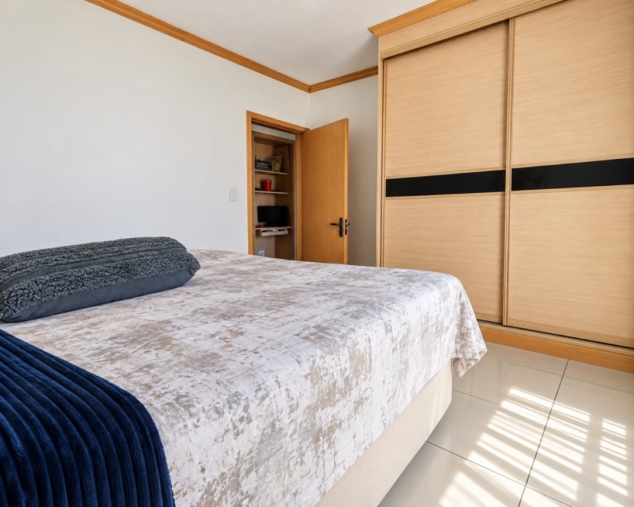 2 Bedroom Property for Sale in Noordwyk Gauteng