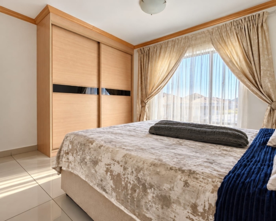 2 Bedroom Property for Sale in Noordwyk Gauteng