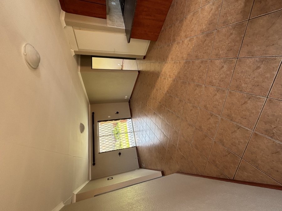 To Let 3 Bedroom Property for Rent in Halfway Gardens Gauteng