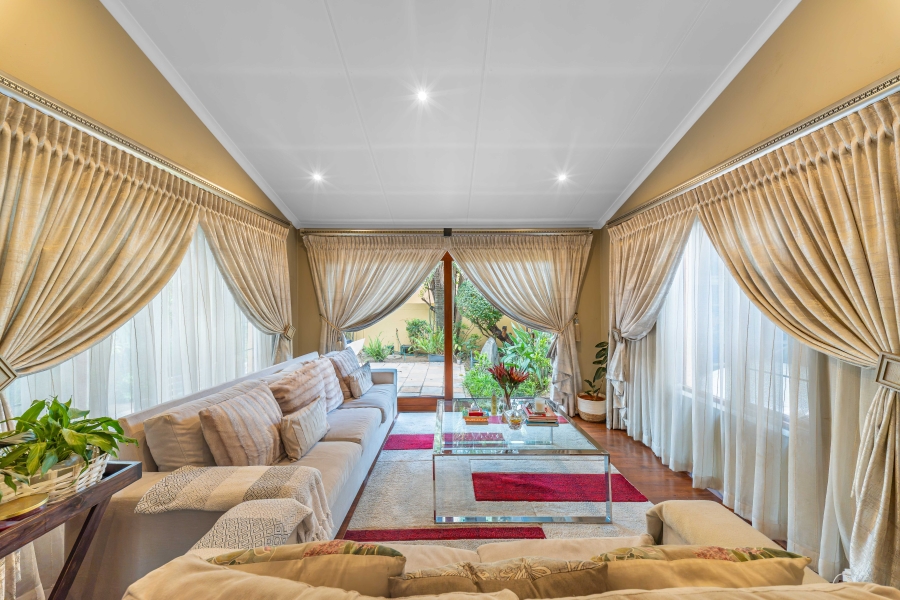 To Let 4 Bedroom Property for Rent in Lonehill Gauteng