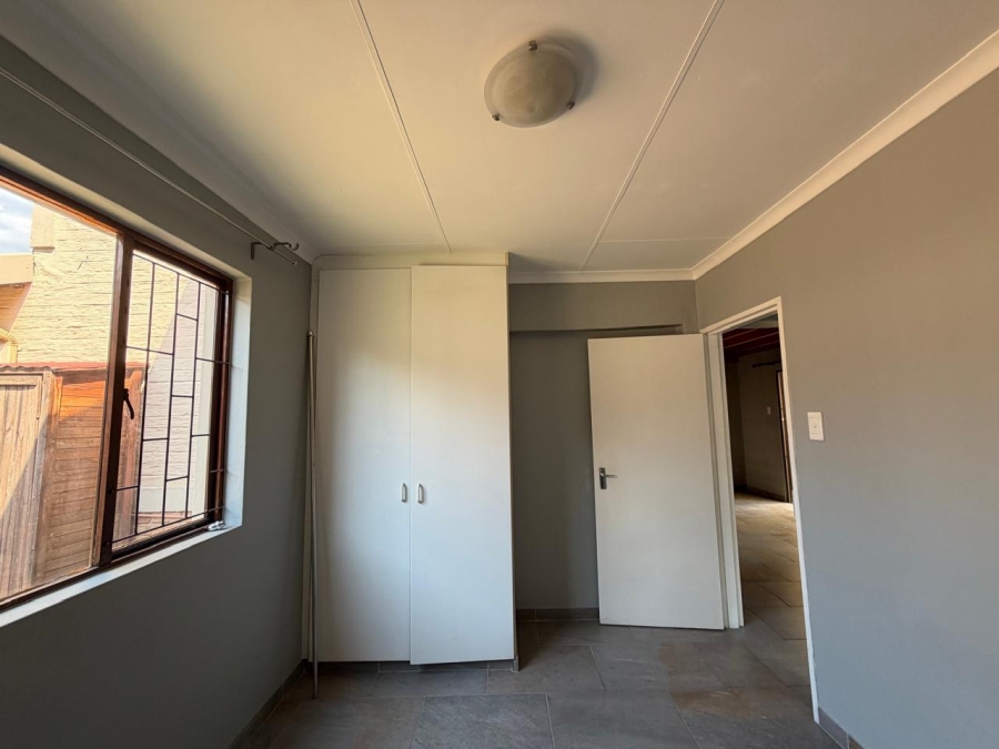 3 Bedroom Property for Sale in Halfway Gardens Gauteng