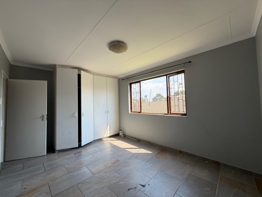 3 Bedroom Property for Sale in Halfway Gardens Gauteng