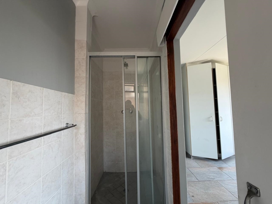 3 Bedroom Property for Sale in Halfway Gardens Gauteng