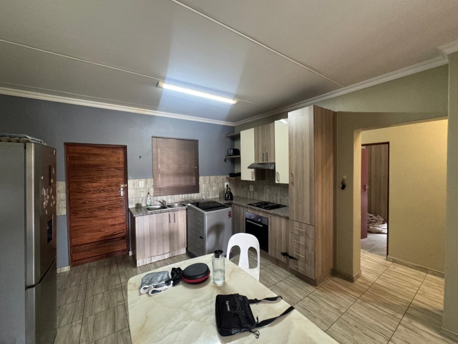 To Let 3 Bedroom Property for Rent in Noordwyk Gauteng